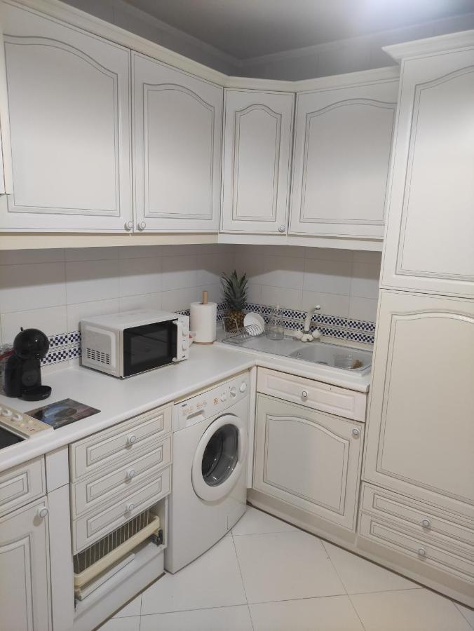 Marina, Av Tivoli Apartament *